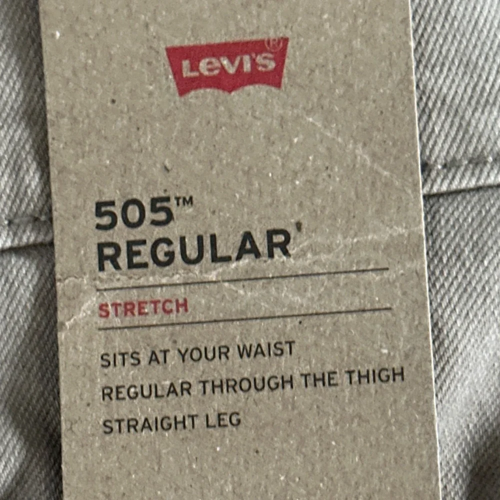 Men’s Levi’s 505 Regular Fit Khaki Jeans Stretch Waist 36” x 32”. Brand New!